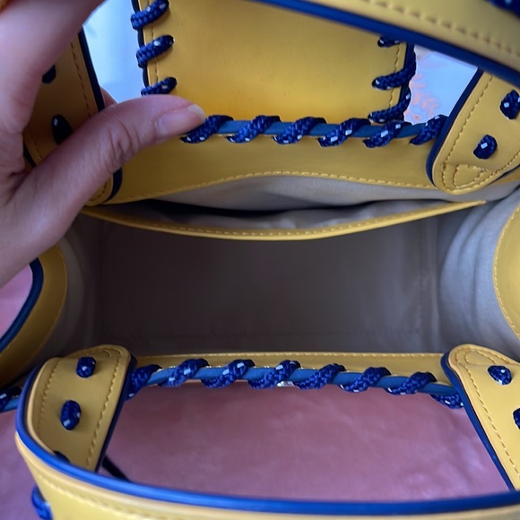 ADINA MUSE YELLOW LEATHER STITCHED HANDBAG - Picture 10 of 10